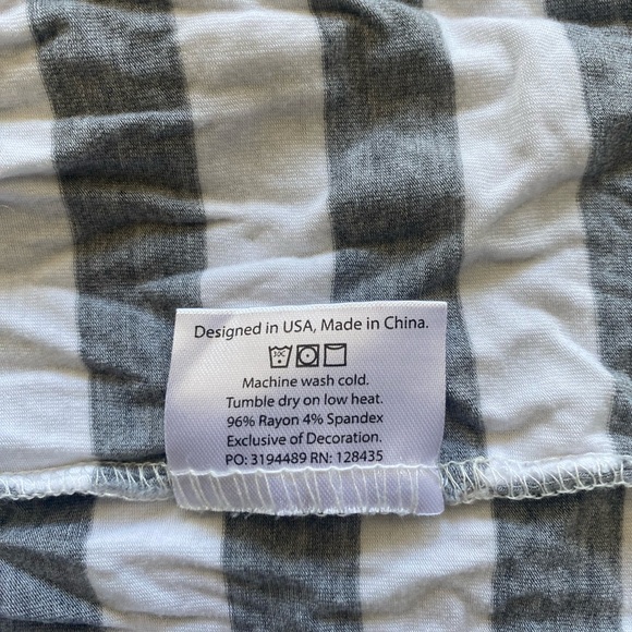 Itzy Rizty Stripe Scarf - Picture 2 of 7